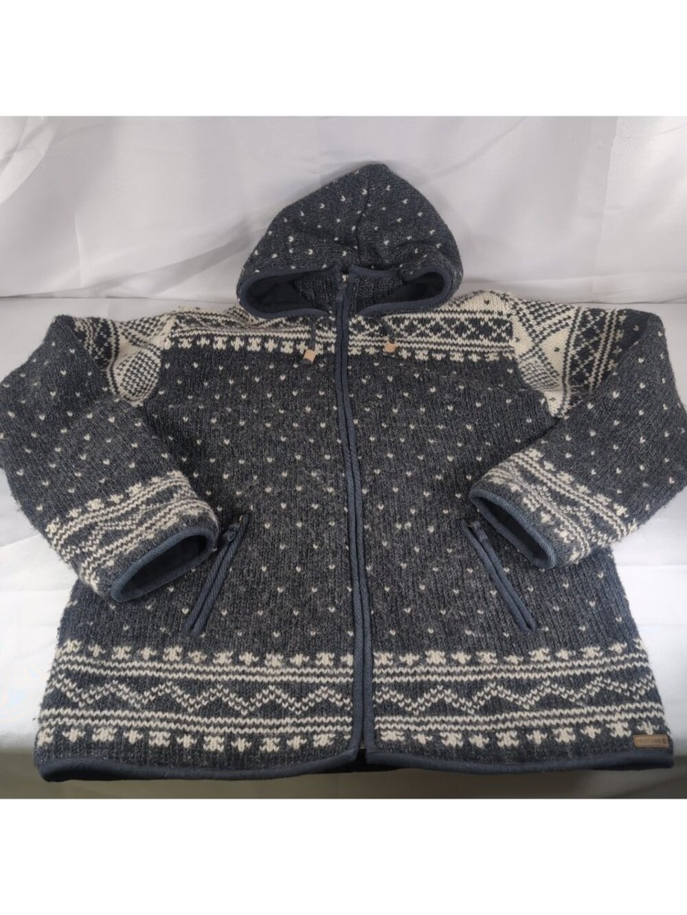 Laundromat Wool Sweater Men's XL Knit Hood Fleece Lined Nepal Wood Chunky Gray
